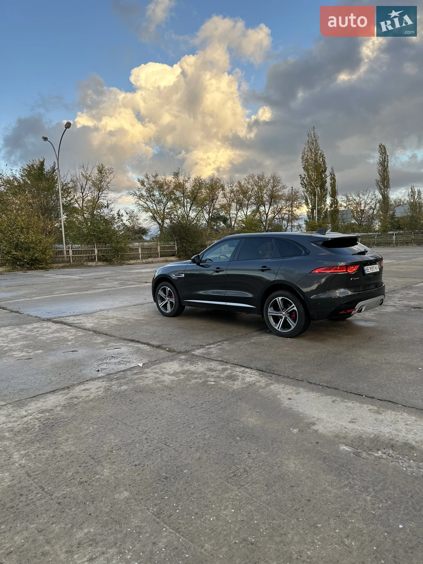 2018 Jaguar F-Pace - мініатюра 19