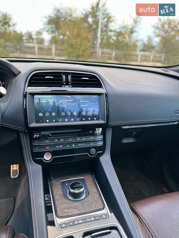 Позашляховик / Кросовер Jaguar F-Pace 2018 в Южноукраїнську фото 48 Позашляховик / Кросовер Jaguar F-Pace 2018 в Южноукраїнську