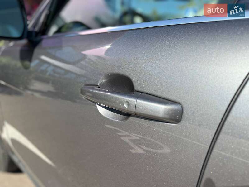 Позашляховик / Кросовер Jaguar F-Pace 2017 в Києві