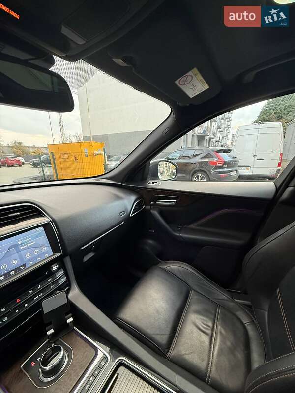 Внедорожник / Кроссовер Jaguar F-Pace 2017 в Ужгороде фото 27 Внедорожник / Кроссовер Jaguar F-Pace 2017 в Ужгороде