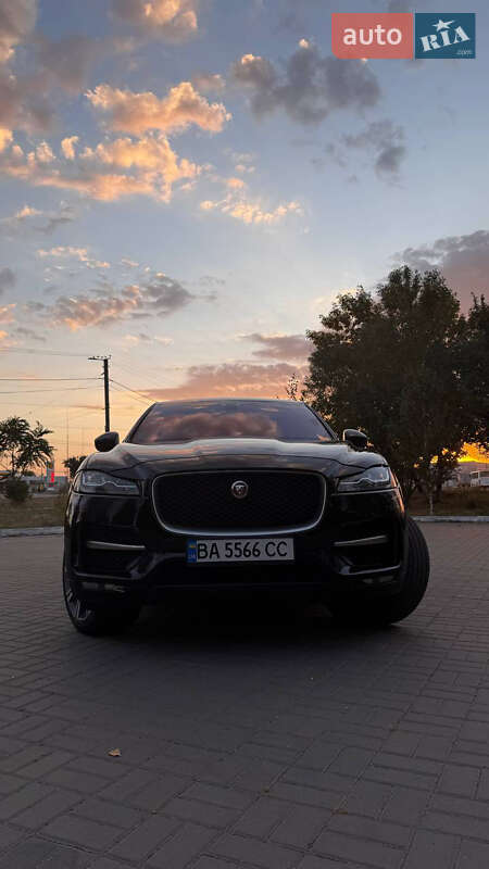 Внедорожник / Кроссовер Jaguar F-Pace 2017 в Киеве фото 10 Внедорожник / Кроссовер Jaguar F-Pace 2017 в Киеве