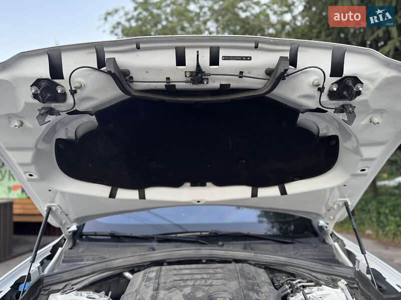 Позашляховик / Кросовер Jaguar F-Pace 2018 в Києві