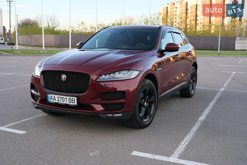 Внедорожник / Кроссовер Jaguar F-Pace 2016 в Киеве