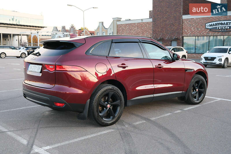 Внедорожник / Кроссовер Jaguar F-Pace 2016 в Киеве