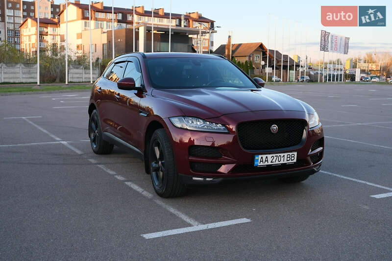 Внедорожник / Кроссовер Jaguar F-Pace 2016 в Киеве