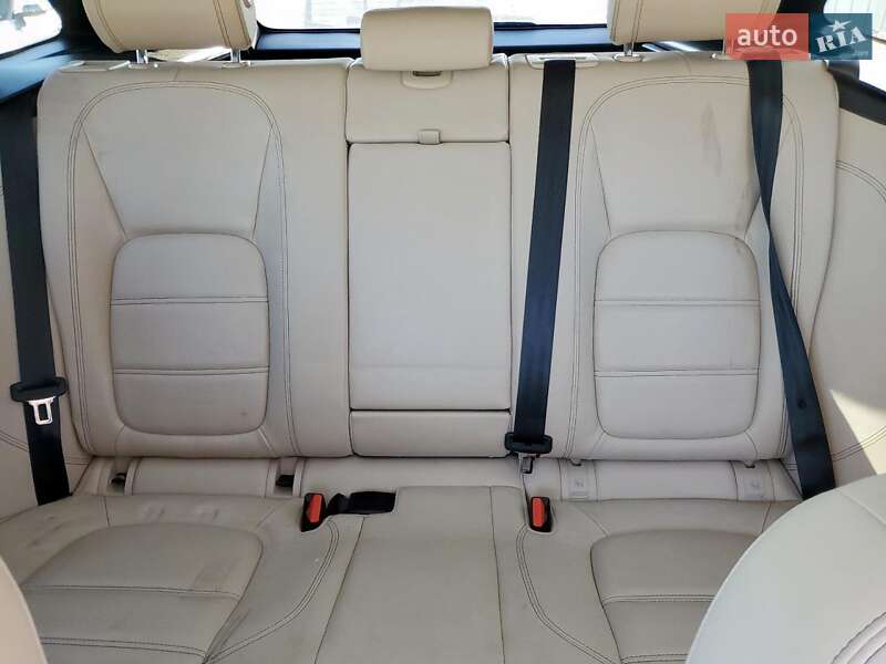 Позашляховик / Кросовер Jaguar F-Pace 2017 в Дніпрі фото 10 Позашляховик / Кросовер Jaguar F-Pace 2017 в Дніпрі