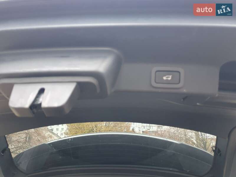 Внедорожник / Кроссовер Jaguar F-Pace 2019 в Харькове фото 12 Внедорожник / Кроссовер Jaguar F-Pace 2019 в Харькове