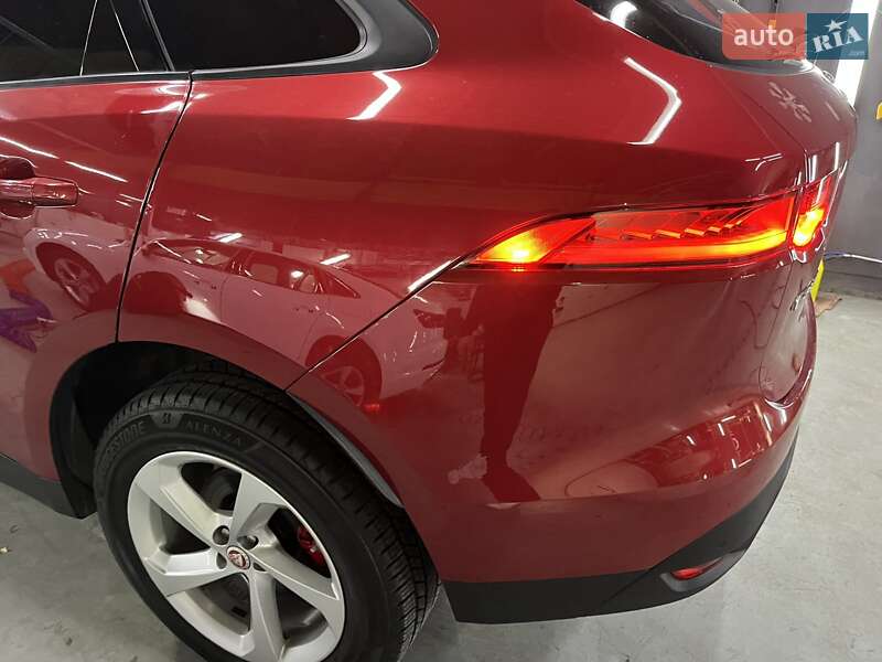 Позашляховик / Кросовер Jaguar F-Pace 2017 в Львові фото 14 Позашляховик / Кросовер Jaguar F-Pace 2017 в Львові