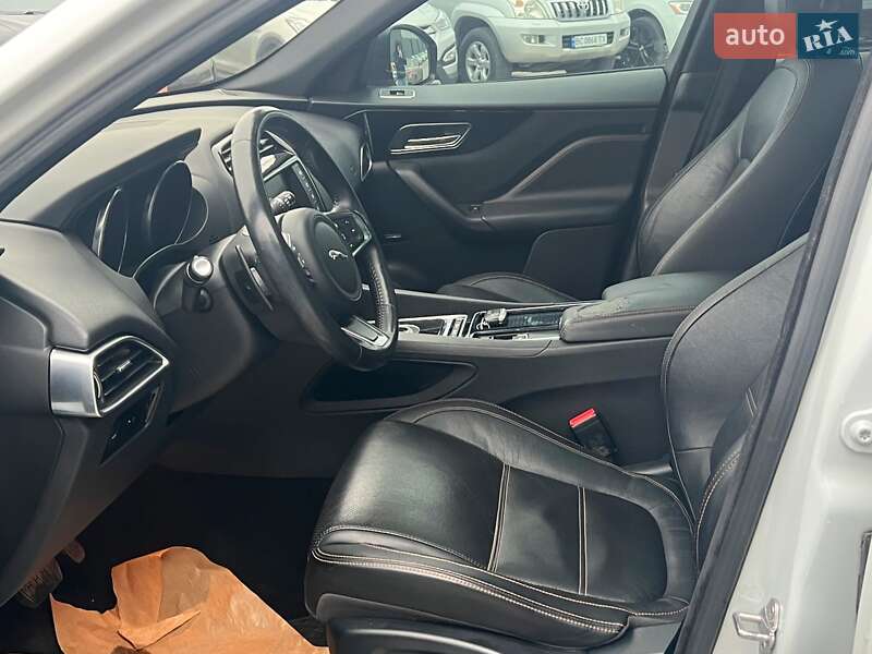 Внедорожник / Кроссовер Jaguar F-Pace 2018 в Львове фото 21 Внедорожник / Кроссовер Jaguar F-Pace 2018 в Львове