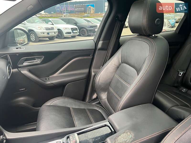 Внедорожник / Кроссовер Jaguar F-Pace 2018 в Львове фото 23 Внедорожник / Кроссовер Jaguar F-Pace 2018 в Львове