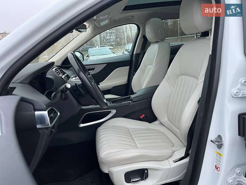 Позашляховик / Кросовер Jaguar F-Pace 2018 в Києві