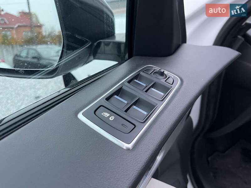 Позашляховик / Кросовер Jaguar F-Pace 2018 в Києві