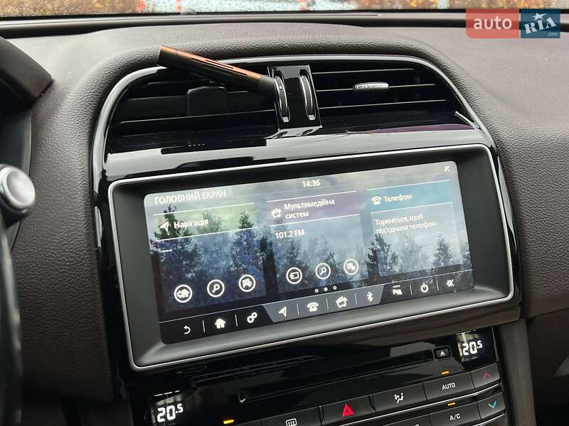 Позашляховик / Кросовер Jaguar F-Pace 2016 в Києві фото 26 Позашляховик / Кросовер Jaguar F-Pace 2016 в Києві