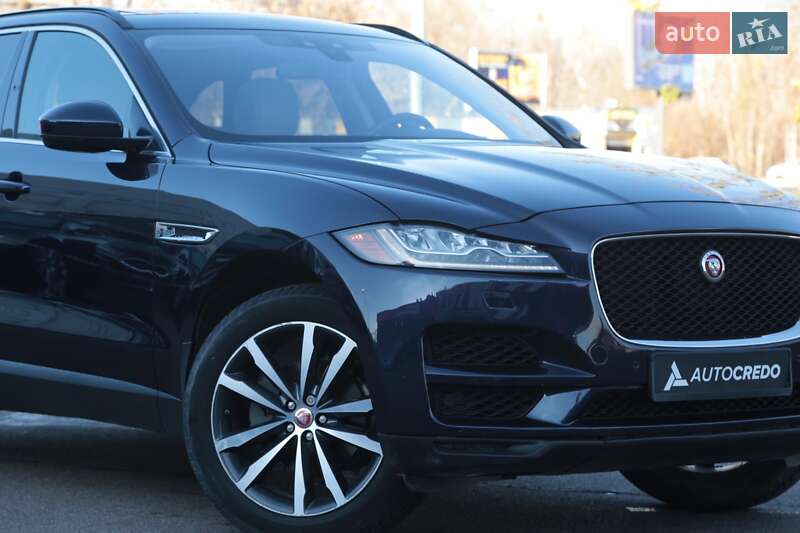 Внедорожник / Кроссовер Jaguar F-Pace 2016 в Киеве