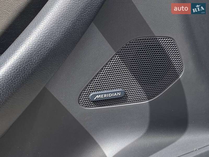 Позашляховик / Кросовер Jaguar F-Pace 2017 в Києві