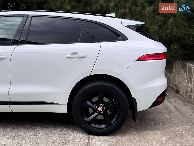 Внедорожник / Кроссовер Jaguar F-Pace 2017 в Одессе