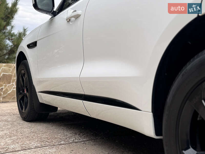Внедорожник / Кроссовер Jaguar F-Pace 2017 в Одессе