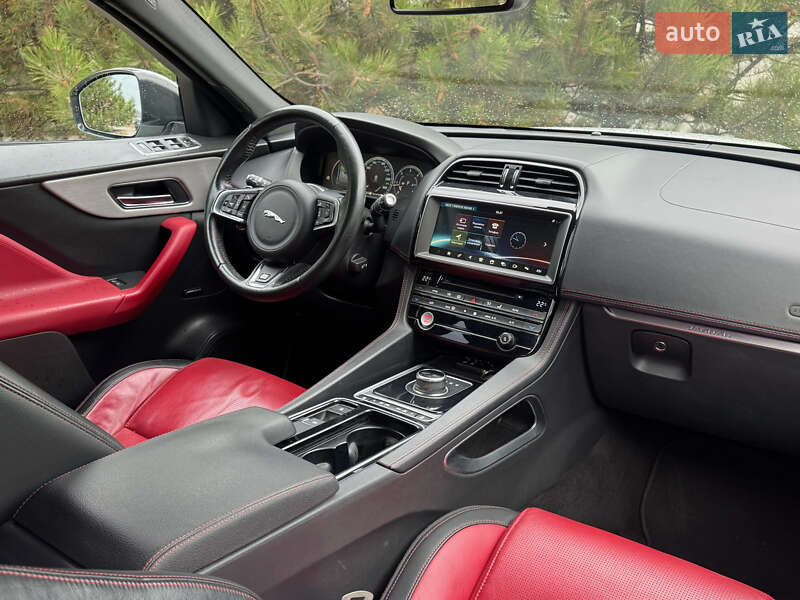 Внедорожник / Кроссовер Jaguar F-Pace 2017 в Одессе