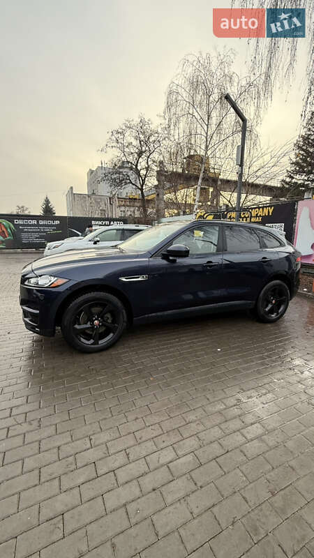 Позашляховик / Кросовер Jaguar F-Pace 2017 в Харкові