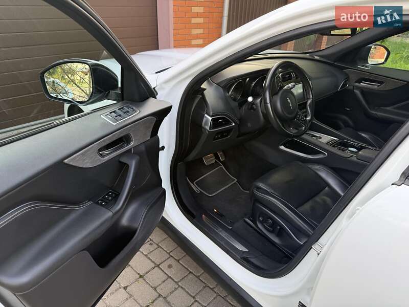 Позашляховик / Кросовер Jaguar F-Pace 2017 в Вінниці