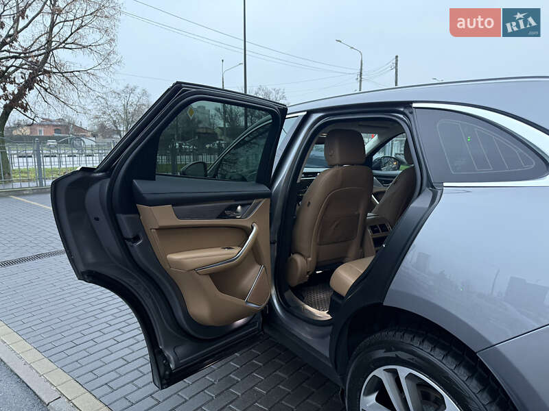 Позашляховик / Кросовер Jaguar F-Pace 2021 в Харкові