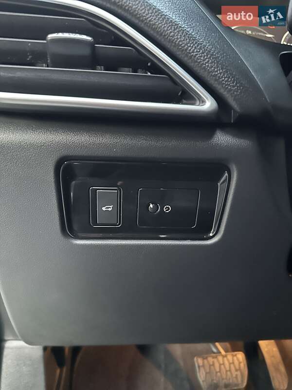 Позашляховик / Кросовер Jaguar F-Pace 2016 в Білогородці фото 37 Позашляховик / Кросовер Jaguar F-Pace 2016 в Білогородці