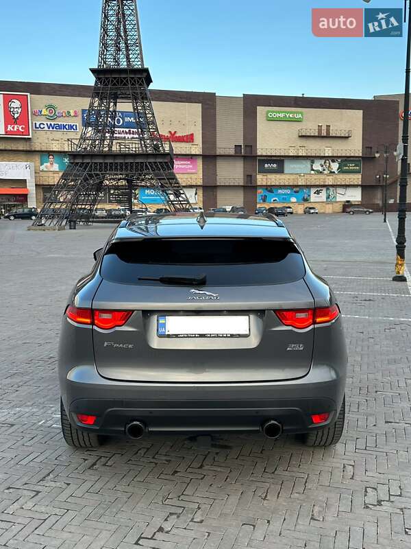 Внедорожник / Кроссовер Jaguar F-Pace 2016 в Харькове фото 6 Внедорожник / Кроссовер Jaguar F-Pace 2016 в Харькове