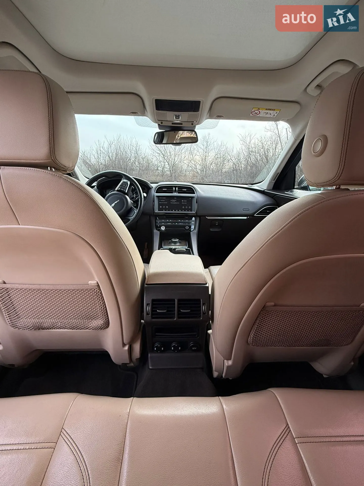 2017 Jaguar F-Pace - мініатюра 11