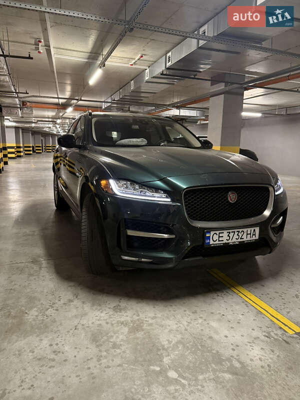 Внедорожник / Кроссовер Jaguar F-Pace 2017 в Черновцах