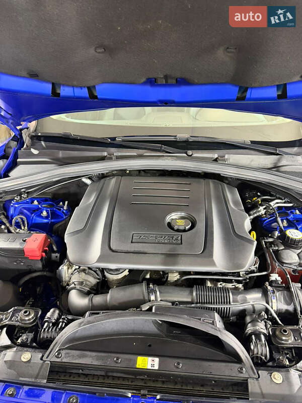 Позашляховик / Кросовер Jaguar F-Pace 2017 в Києві