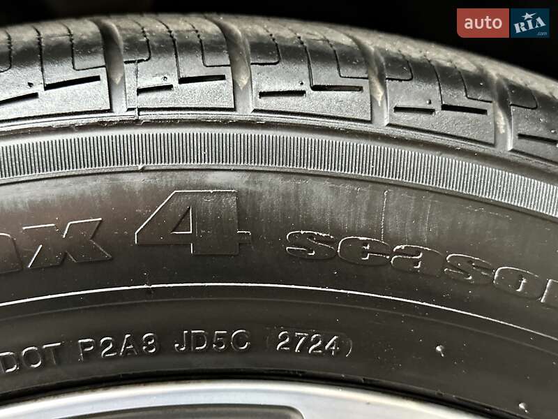 Внедорожник / Кроссовер Jaguar F-Pace 2017 в Одессе фото 13 Внедорожник / Кроссовер Jaguar F-Pace 2017 в Одессе