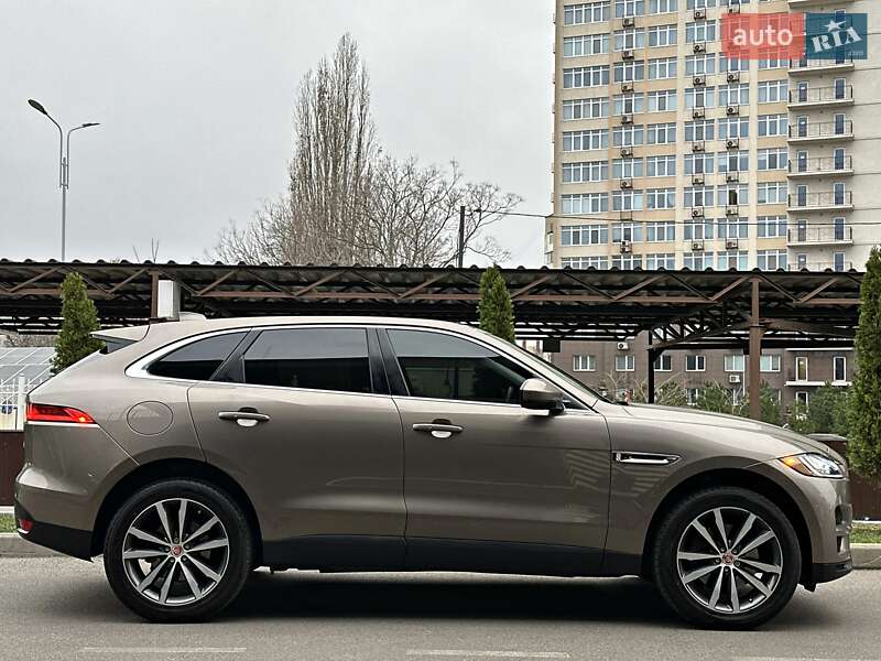 Внедорожник / Кроссовер Jaguar F-Pace 2017 в Одессе фото 3 Внедорожник / Кроссовер Jaguar F-Pace 2017 в Одессе