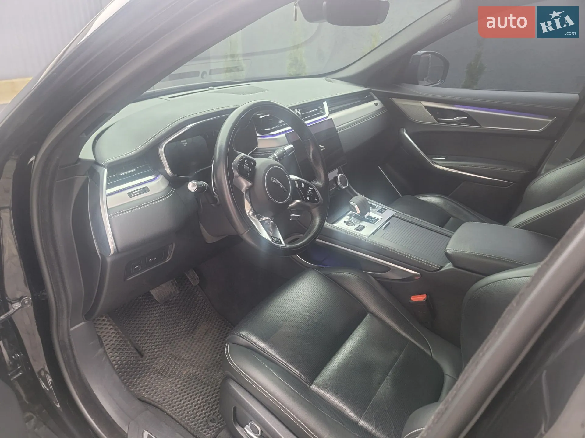 2021 Jaguar F-Pace - мініатюра 23
