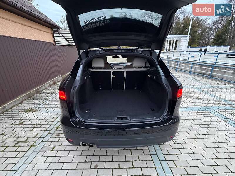 Внедорожник / Кроссовер Jaguar F-Pace 2016 в Измаиле фото 11 Внедорожник / Кроссовер Jaguar F-Pace 2016 в Измаиле
