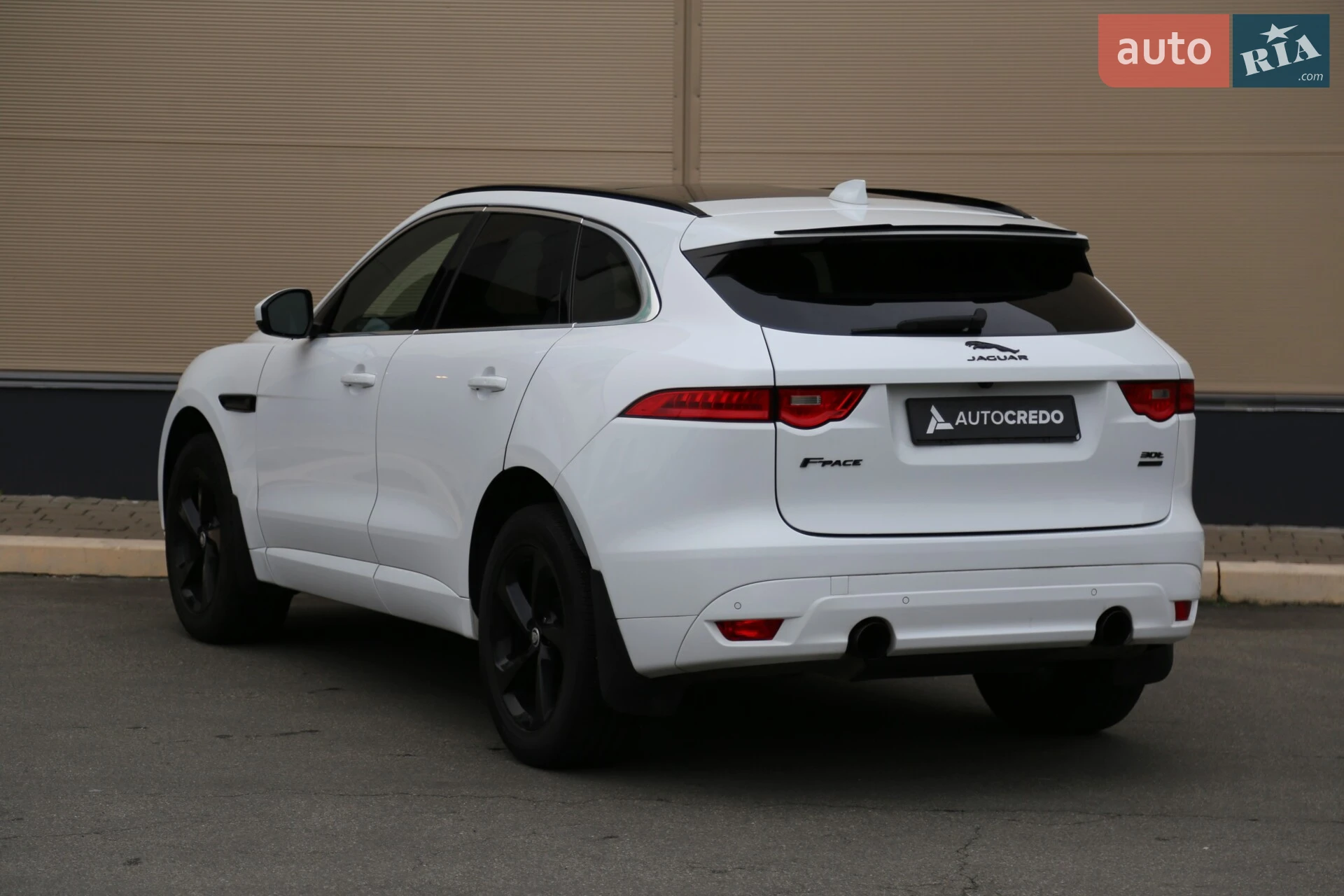 2018 Jaguar F-Pace - мініатюра 6