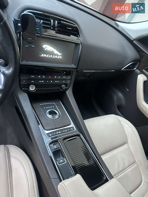 Внедорожник / Кроссовер Jaguar F-Pace 2018 в Киеве