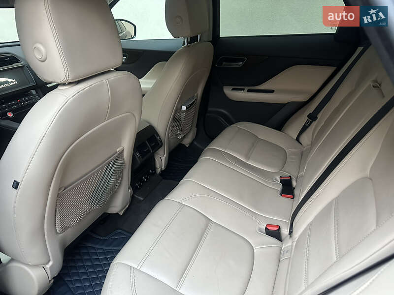 Внедорожник / Кроссовер Jaguar F-Pace 2018 в Киеве