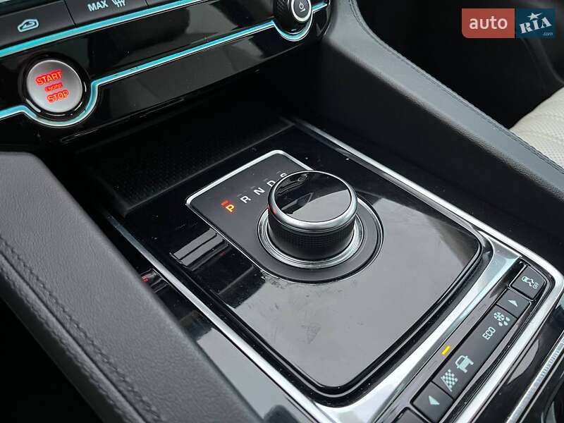 Внедорожник / Кроссовер Jaguar F-Pace 2018 в Киеве фото 24 Внедорожник / Кроссовер Jaguar F-Pace 2018 в Киеве