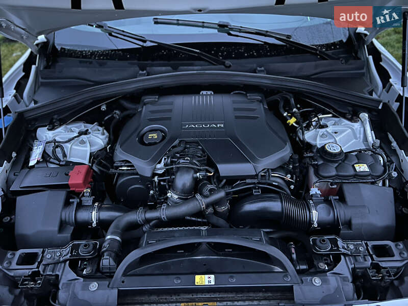 Внедорожник / Кроссовер Jaguar F-Pace 2017 в Ковеле