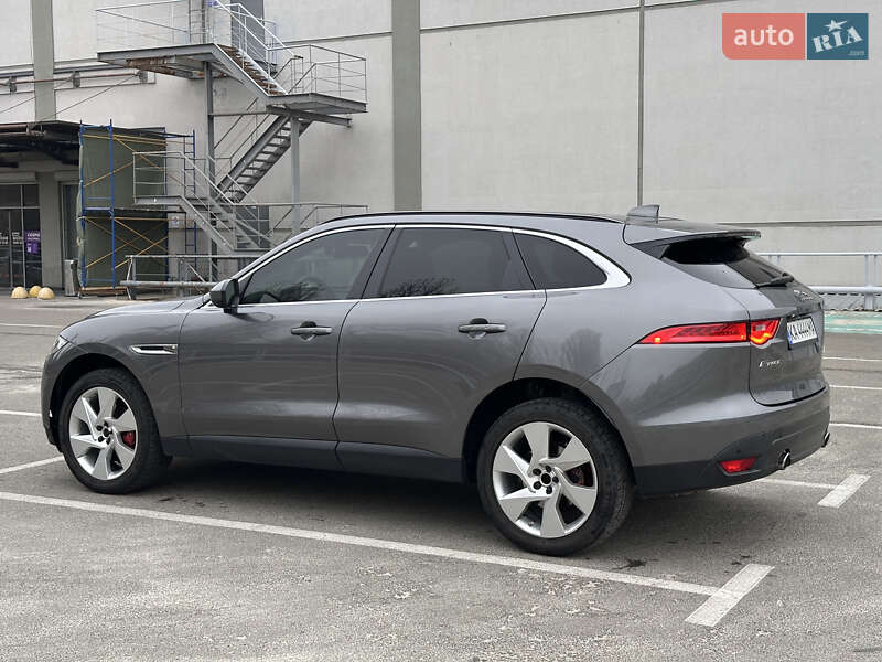 Внедорожник / Кроссовер Jaguar F-Pace 2017 в Киеве фото 5 Внедорожник / Кроссовер Jaguar F-Pace 2017 в Киеве