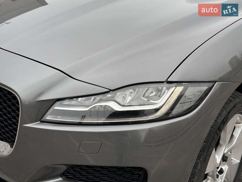 Внедорожник / Кроссовер Jaguar F-Pace 2017 в Киеве фото 16 Внедорожник / Кроссовер Jaguar F-Pace 2017 в Киеве