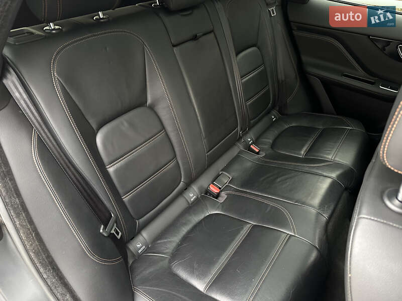 Внедорожник / Кроссовер Jaguar F-Pace 2017 в Киеве фото 53 Внедорожник / Кроссовер Jaguar F-Pace 2017 в Киеве