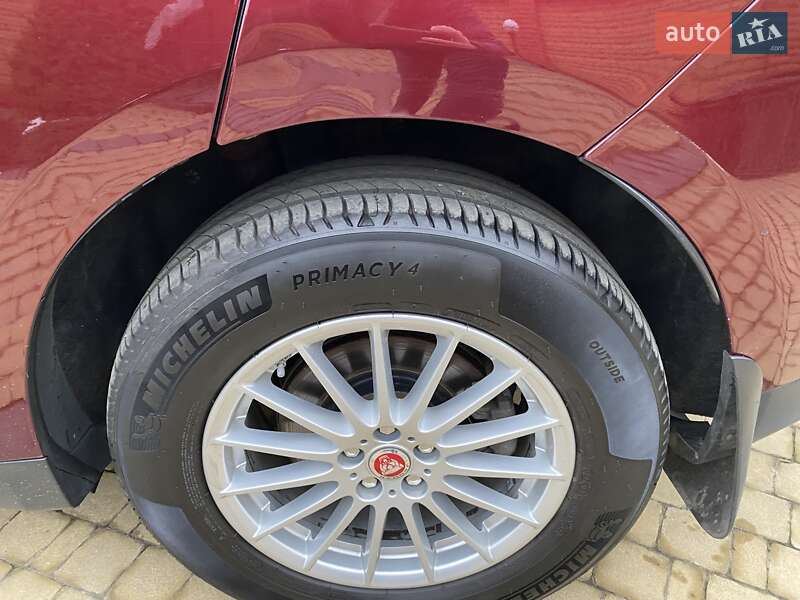 Внедорожник / Кроссовер Jaguar F-Pace 2016 в Львове фото 24 Внедорожник / Кроссовер Jaguar F-Pace 2016 в Львове