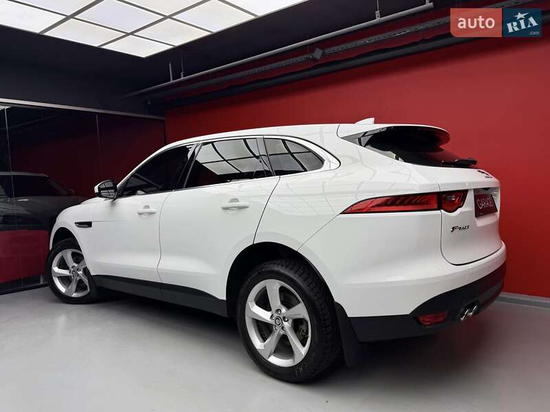 Внедорожник / Кроссовер Jaguar F-Pace 2019 в Киеве