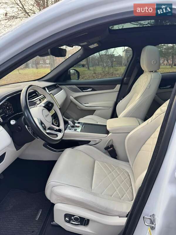 Внедорожник / Кроссовер Jaguar F-Pace 2021 в Ровно