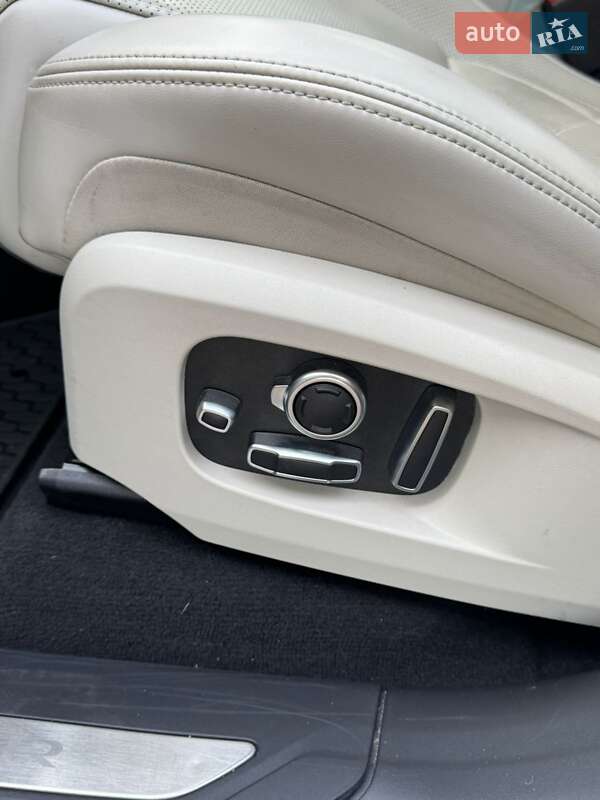 Внедорожник / Кроссовер Jaguar F-Pace 2021 в Ровно