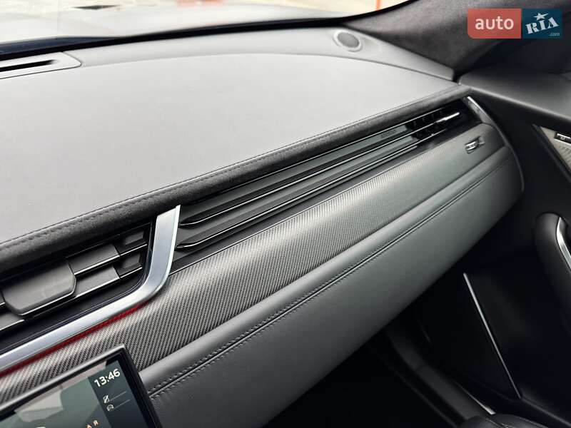Внедорожник / Кроссовер Jaguar F-Pace 2021 в Киеве фото 39 Внедорожник / Кроссовер Jaguar F-Pace 2021 в Киеве