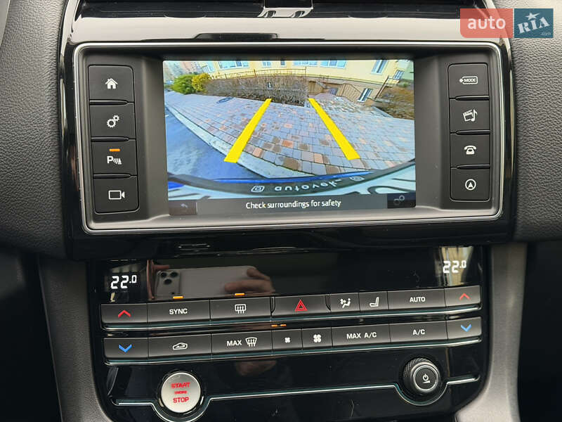 Внедорожник / Кроссовер Jaguar F-Pace 2017 в Киеве