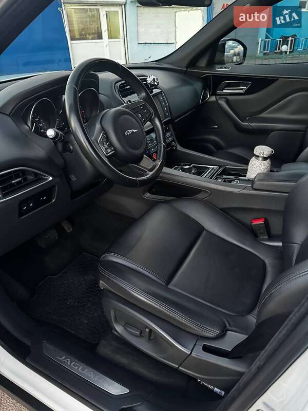 Внедорожник / Кроссовер Jaguar F-Pace 2018 в Харькове