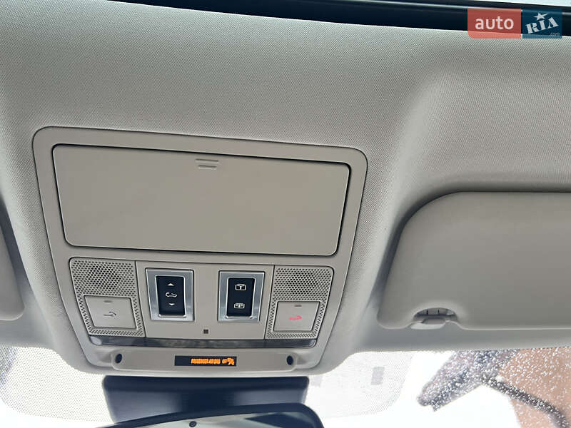 Внедорожник / Кроссовер Jaguar F-Pace 2016 в Василькове